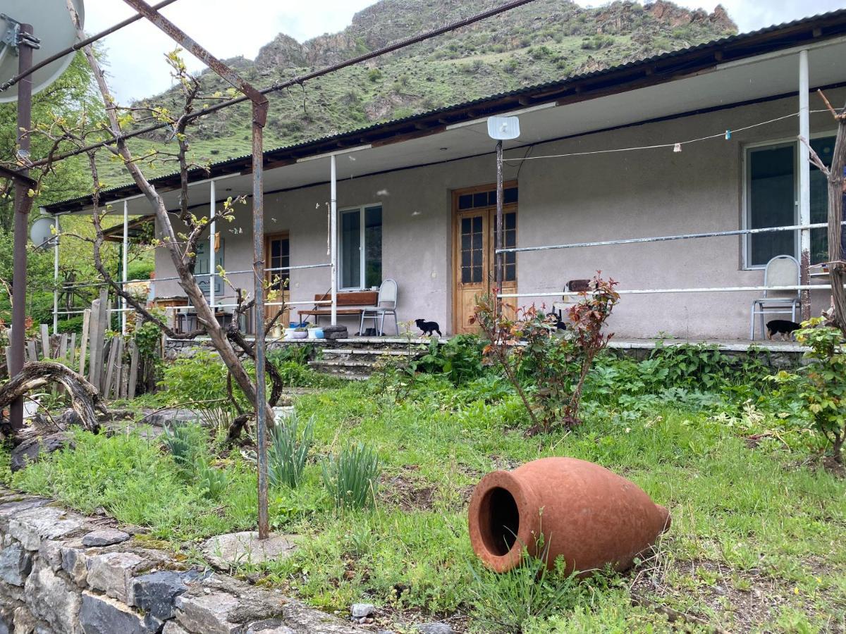 Tirebi Farmhouse Vardzia  Eksteriør billede